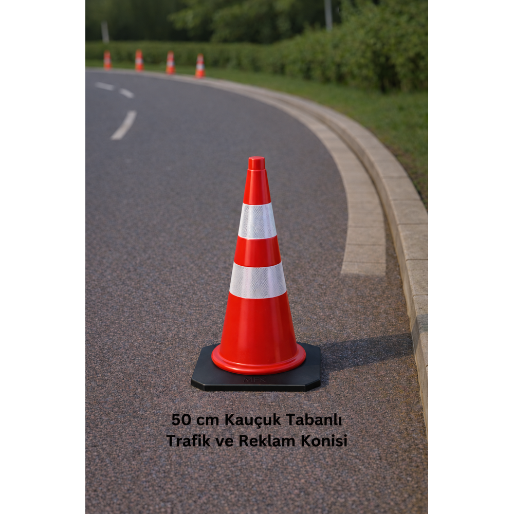 50 cm Kauçuk Tabanlı Reflektif Trafik Konisi 50 cm kaucuk tabanli trafik ve reklam konisi hdpe kirmizi petekli reflektif koni